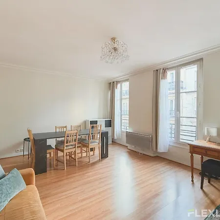 3-bedroom In The Heart Of Cultural Theatre Quarter