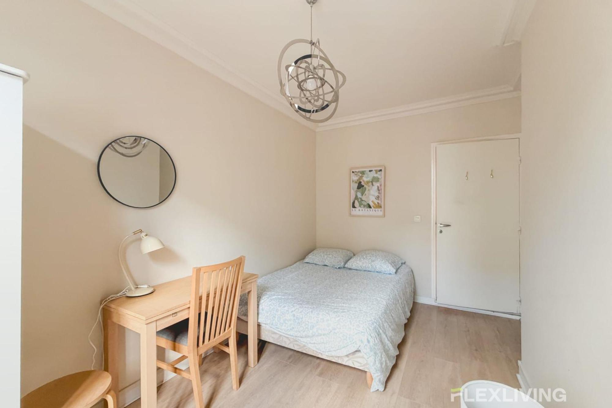 3-bedroom In The Heart Of Cultural Theatre Quarter Appartamento