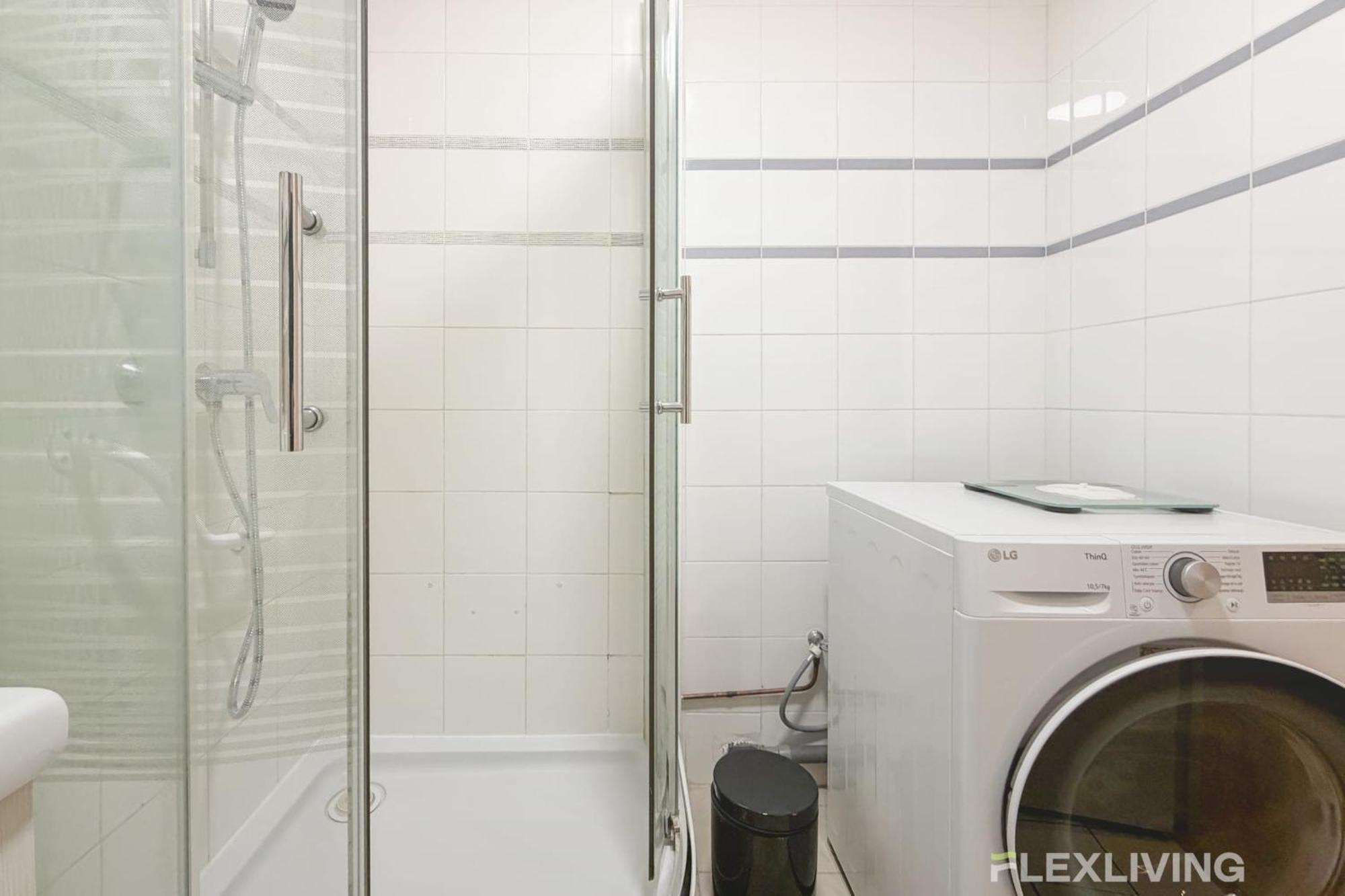 3-bedroom In The Heart Of Cultural Theatre Quarter *